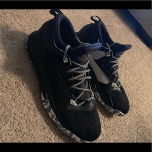 D Lillard 2 Basketball Shoe